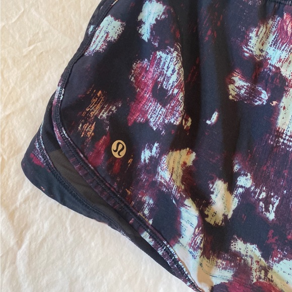 LULULEMON Make a Move Short - Picture 2 of 7